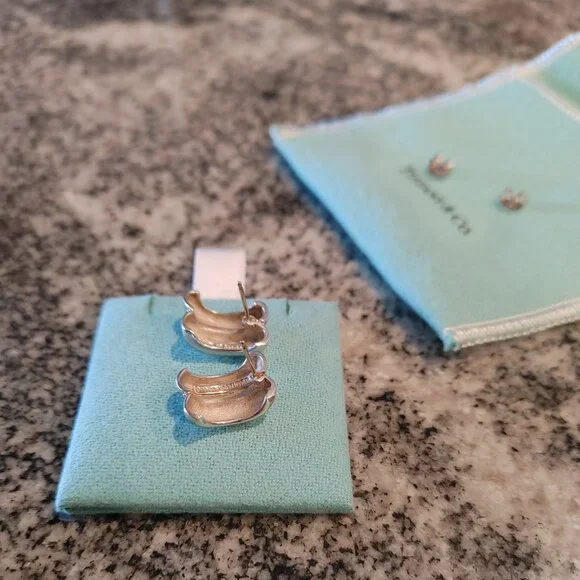 Tiffany & Co. Sterling Silver and 14K Yellow Gold Rope Stud Earrings with pouch - Picture 7 of 16